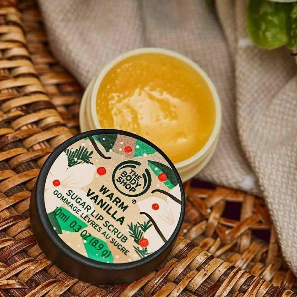 The Body Shop Limited Edition Vanilla Lip Scrub NWT